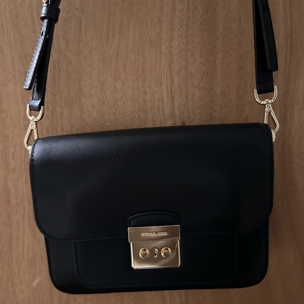Michael Kors crossbody